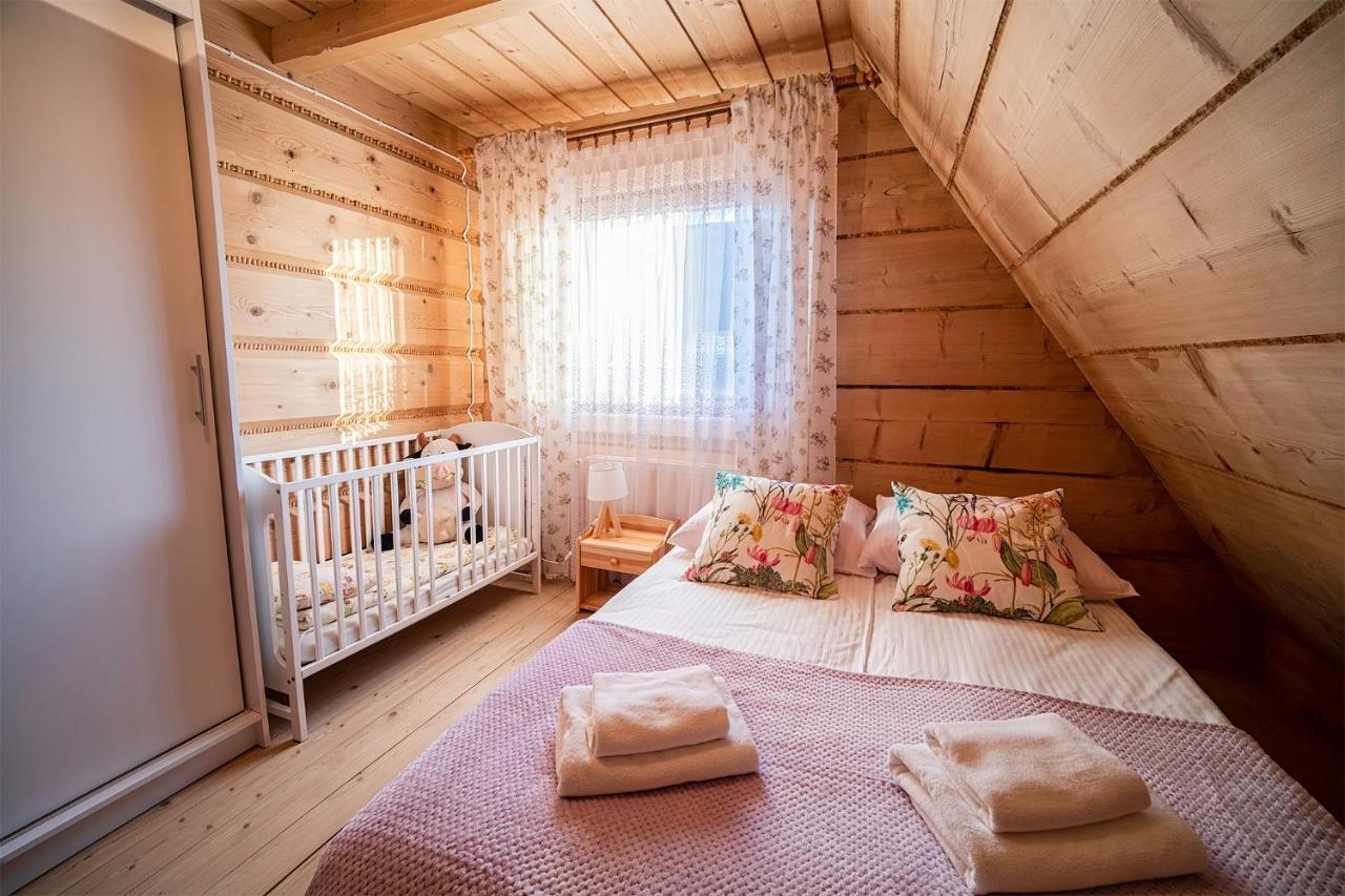 Tatras Penthouse Lägenhet Ratulow Exteriör bild